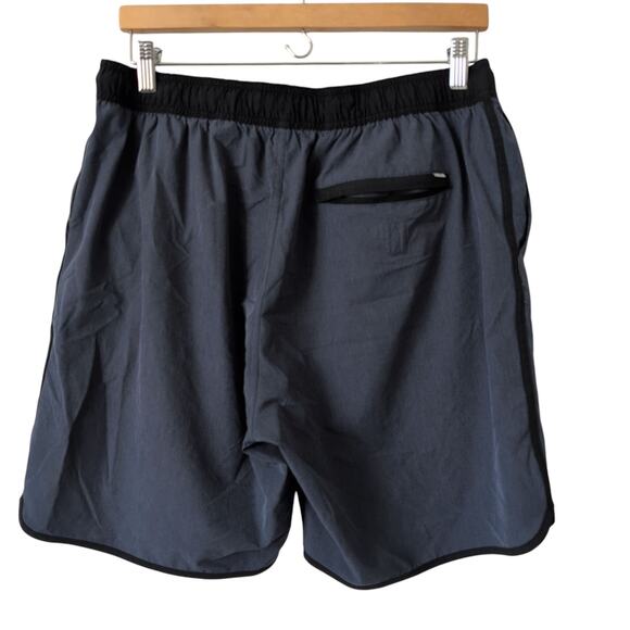 Vuori Men's Banks Short 7" Inseam Blue Size Large Swim to Boardwalk Versatile - Picture 3 of 8